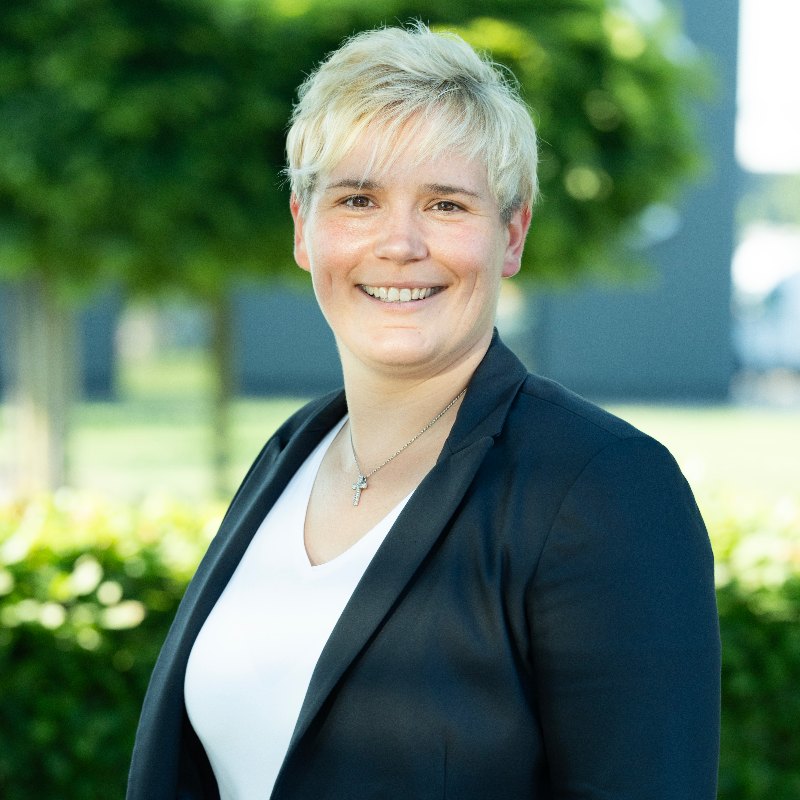  Lena Tasto