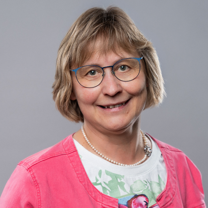  Hella Schultes